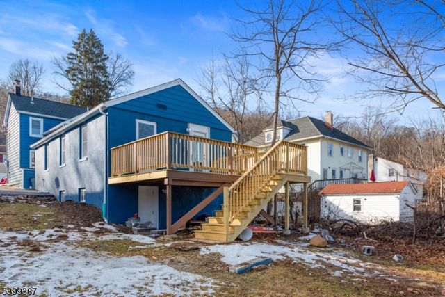 17 Grant St, Dover Town, NJ 07801