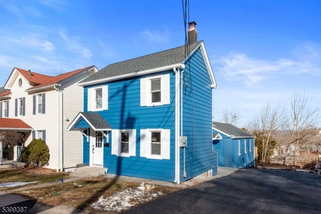 17 Grant St, Dover Town, NJ 07801