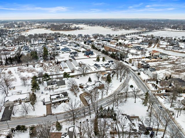 568 Shrewsbury Avenue, Oceanport, NJ 07757