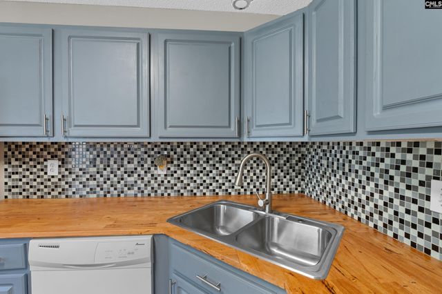 212 Kendrick Road, Columbia, SC 29229