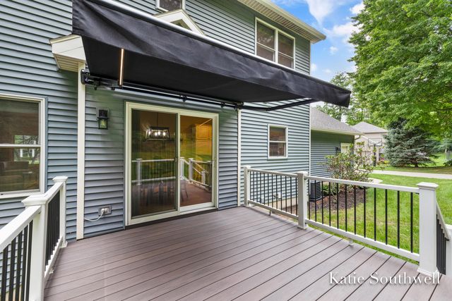 4667 Sundial Drive NE, Grand Rapids, MI 49525
