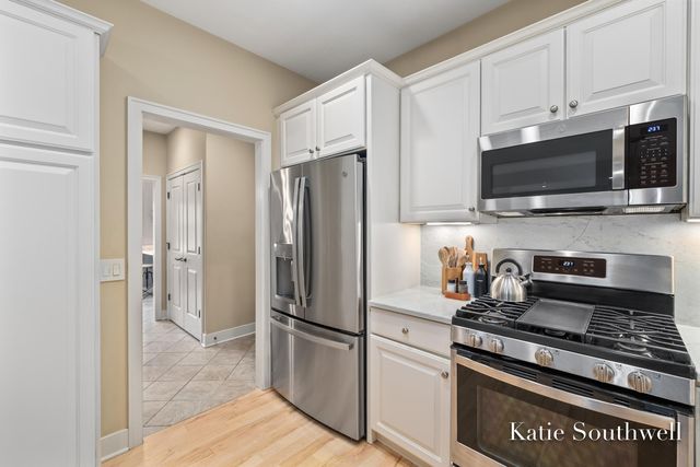 4667 Sundial Drive NE, Grand Rapids, MI 49525