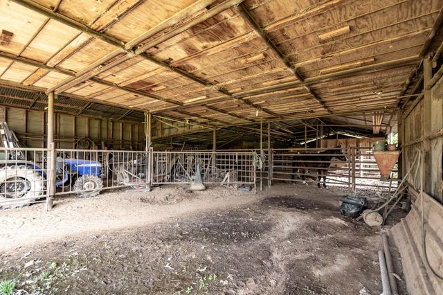 10488 Fostoria Road, Cleveland, TX 77328