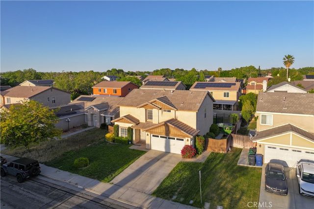 45416 Fairbanks, Lancaster, CA 93534