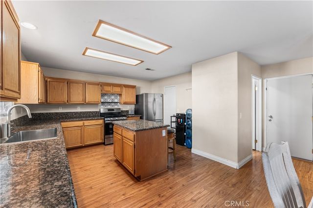 45416 Fairbanks, Lancaster, CA 93534
