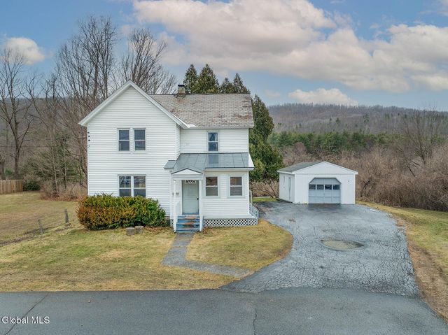 1 Norton Street, Granville, NY 12832