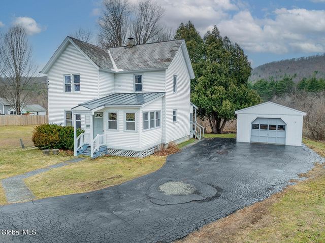 1 Norton Street, Granville, NY 12832