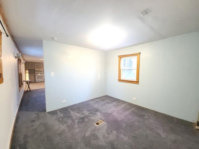 20 Elmwood Trailer Park Road, Danbury, NH 03230