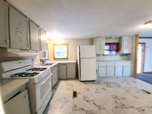 20 Elmwood Trailer Park Road, Danbury, NH 03230