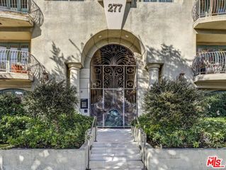 277 S Spalding Drive 102, Beverly Hills, CA 90212