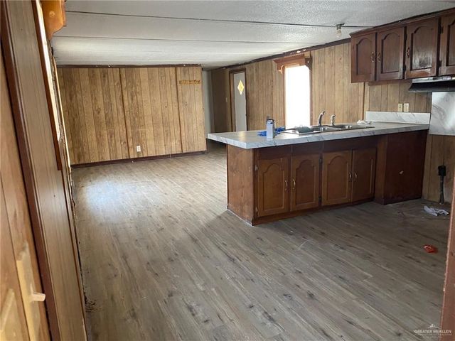 8723 Humphrey Street, Edinburg, TX 78542