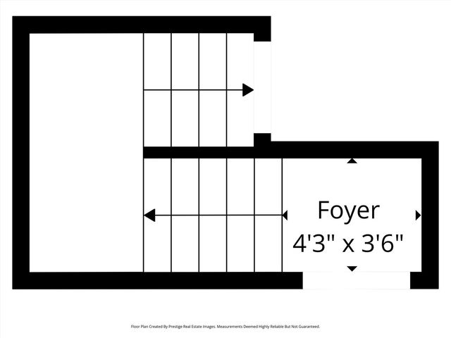 417 SILVERSTONE Drive 417, Carpentersville, IL 60110