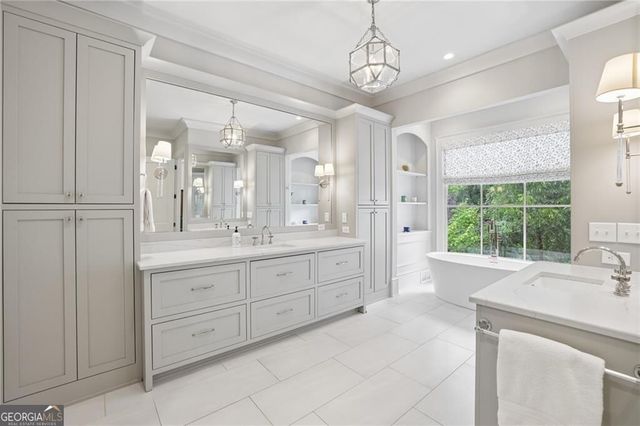 934 Winall Down Road NE, Atlanta, GA 30319