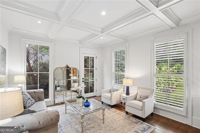 934 Winall Down Road NE, Atlanta, GA 30319