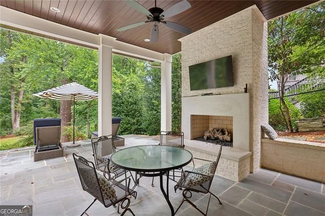 934 Winall Down Road NE, Atlanta, GA 30319
