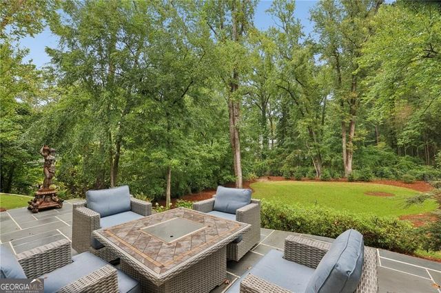 934 Winall Down Road NE, Atlanta, GA 30319