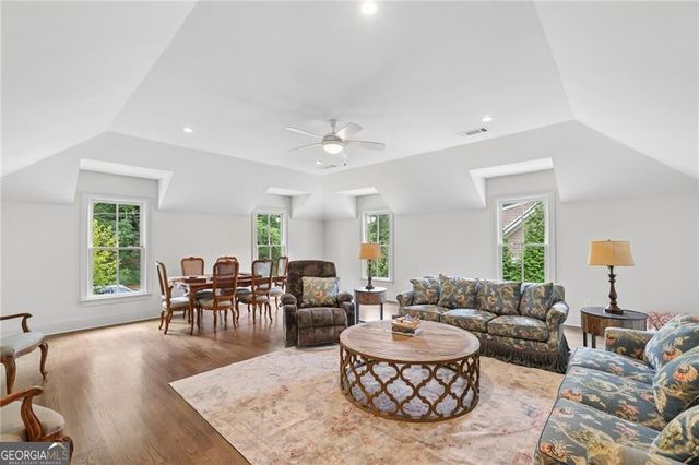 934 Winall Down Road NE, Atlanta, GA 30319