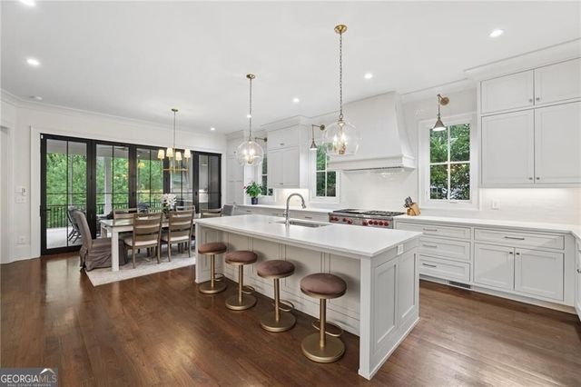 934 Winall Down Road NE, Atlanta, GA 30319