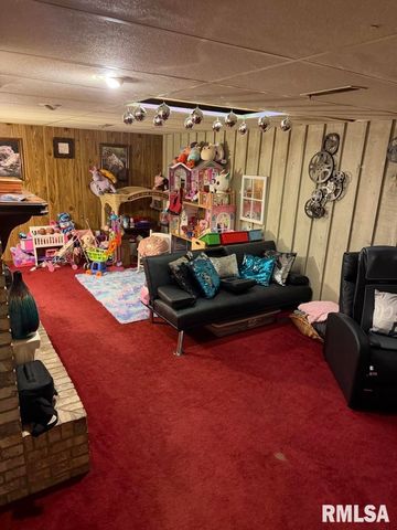 1820 AMBER Avenue, Quincy, IL 62305