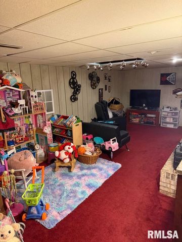 1820 AMBER Avenue, Quincy, IL 62305