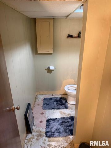 1820 AMBER Avenue, Quincy, IL 62305