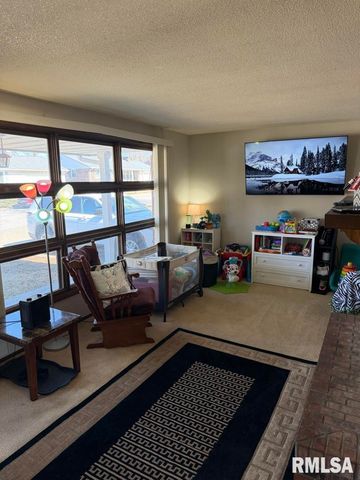 1820 AMBER Avenue, Quincy, IL 62305