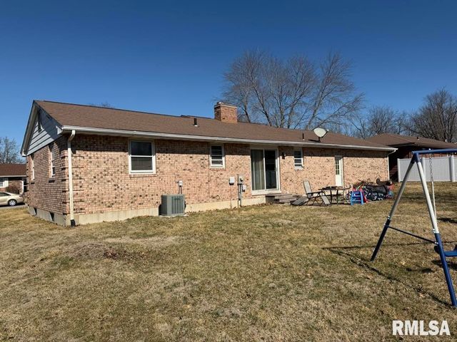 1820 AMBER Avenue, Quincy, IL 62305