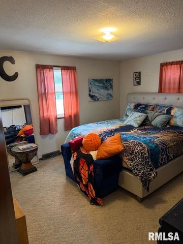 1820 AMBER Avenue, Quincy, IL 62305