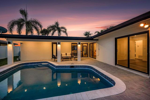 1120 SE 9th Avenue, Pompano Beach, FL 33060