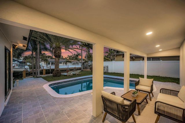 1120 SE 9th Avenue, Pompano Beach, FL 33060