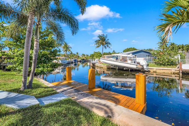 1120 SE 9th Avenue, Pompano Beach, FL 33060