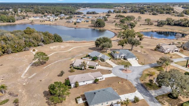 106 FAIRWAY CIRCLE, Umatilla, FL 32784