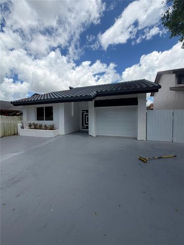 8981 SW 5th Ln, Miami, FL 33174