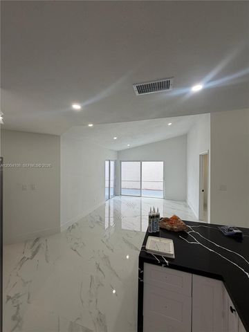 8981 SW 5th Ln, Miami, FL 33174