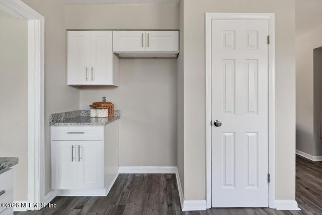 2615 KERSHAW Drive, Jacksonville, FL 32211