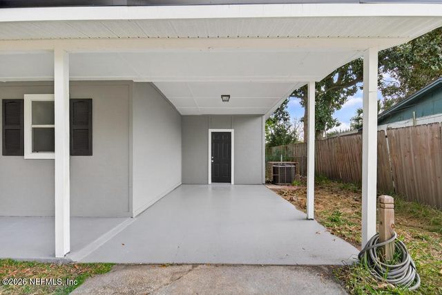 2615 KERSHAW Drive, Jacksonville, FL 32211