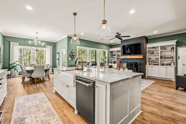 8507 Buck Road, Alexander, AR 72002