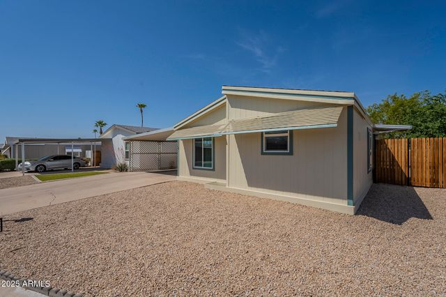10951 N 91ST Avenue 32, Peoria, AZ 85345