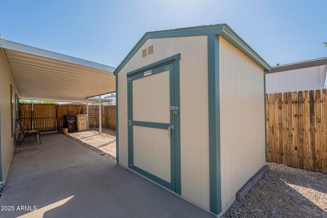 10951 N 91ST Avenue 32, Peoria, AZ 85345