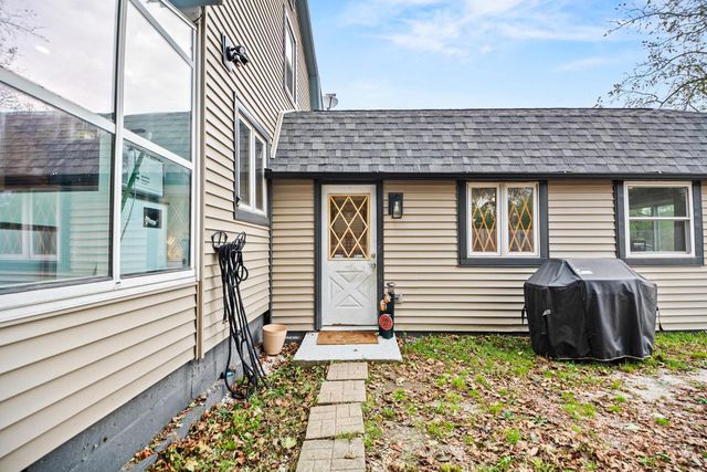 1139 White Rock AVENUE, Waukesha, WI 53186