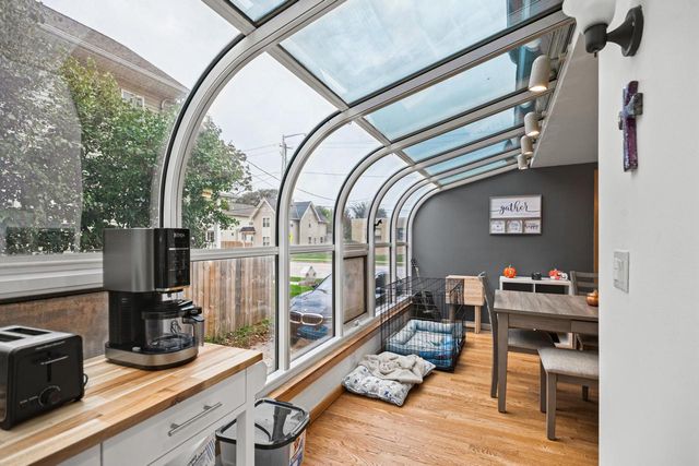 1139 White Rock AVENUE, Waukesha, WI 53186