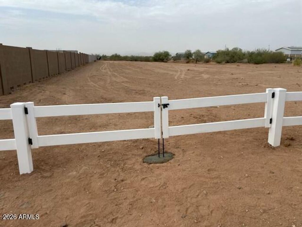 22218 W DIXILETA Drive -, Wittmann, AZ 85361 — photo 2