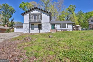 466 Hickory Hills Drive, Stone Mountain, GA 30083