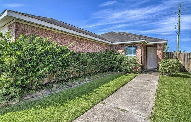 171 Horn Court, Baytown, TX 77523