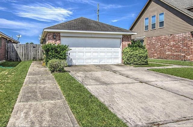 171 Horn Court, Baytown, TX 77523