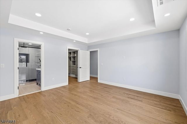 34 Zazzetti St, Waldwick Boro, NJ 07463