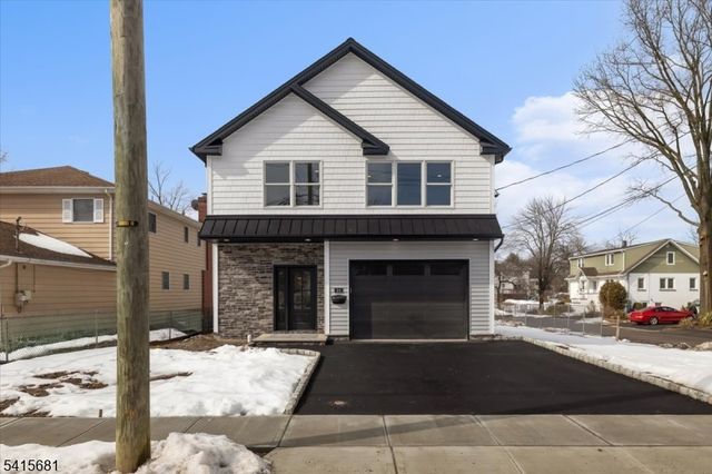 34 Zazzetti St, Waldwick Boro, NJ 07463