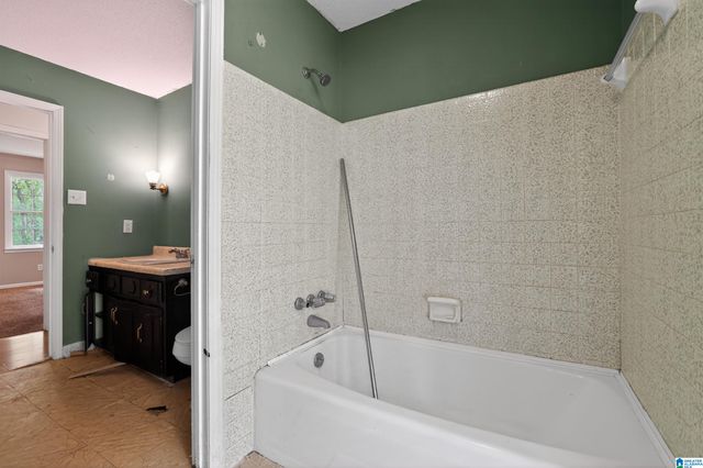 600 COUNTRY VIEW TERRACE, Center Point, AL 35215