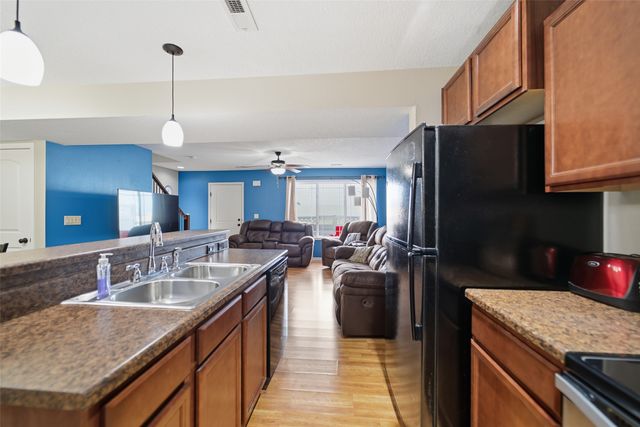 1401 N 6th Street 3, Indianola, IA 50125