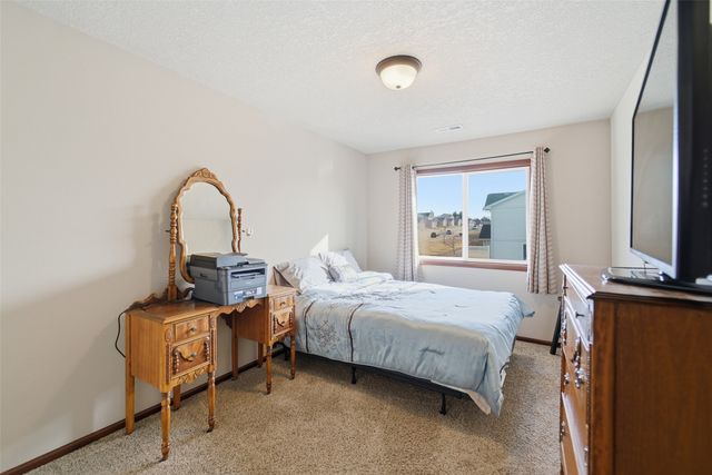 1401 N 6th Street 3, Indianola, IA 50125